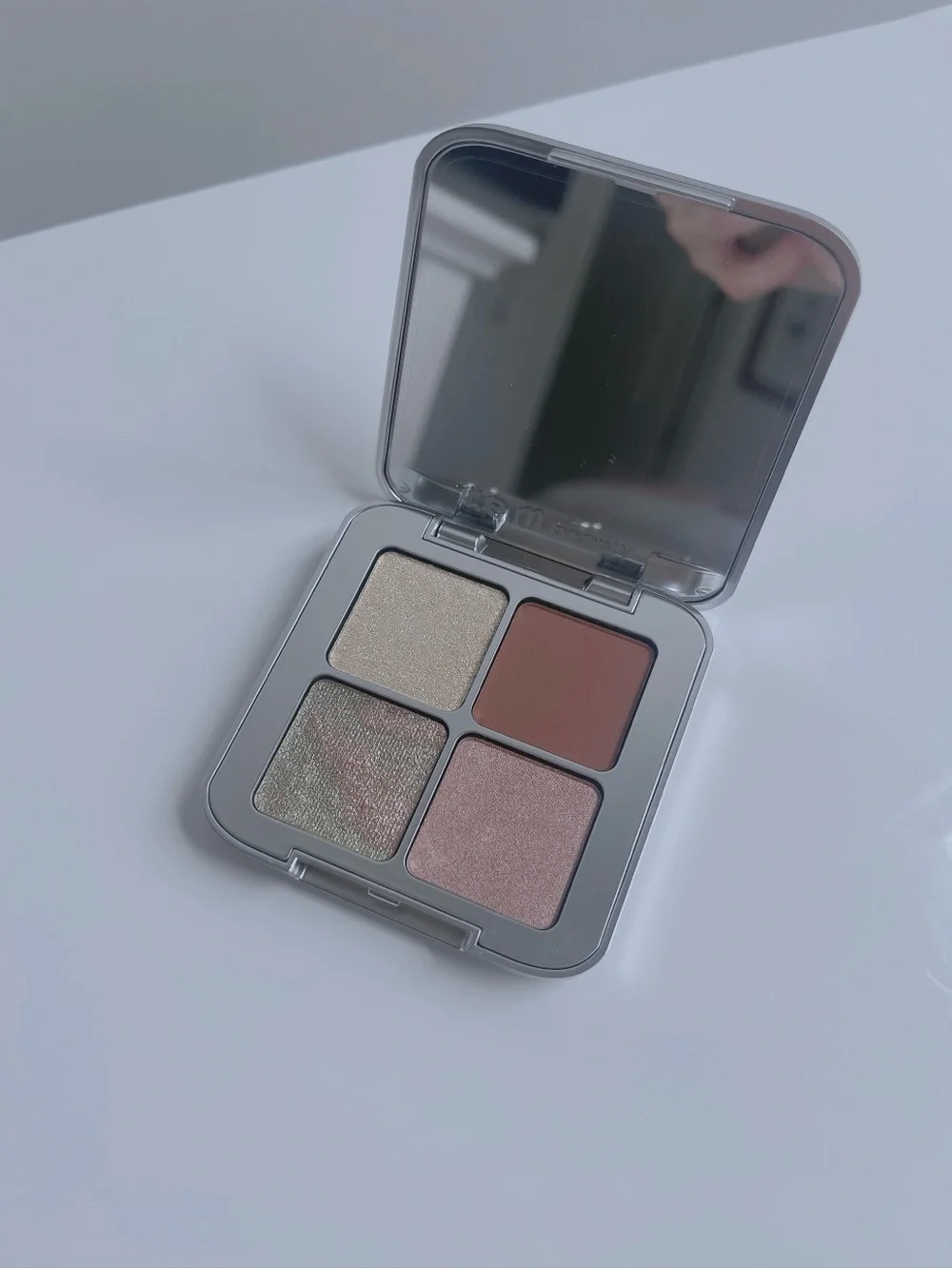 New r.e.m. beauty Sweet Dreams Earth Fairy Eyeshadow Quad